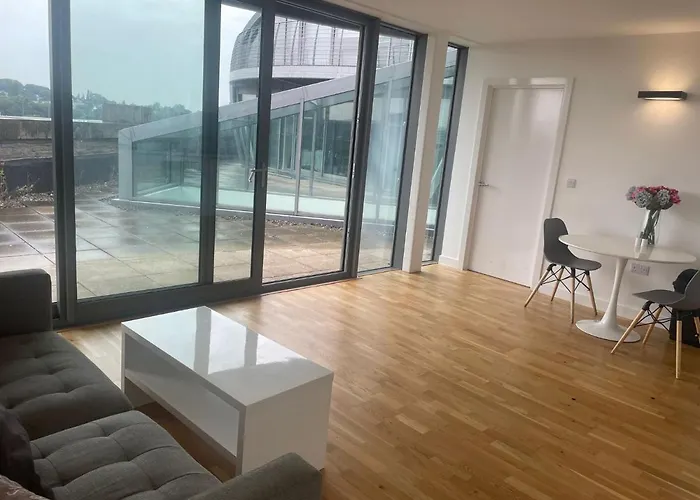 Skyline Penthouse